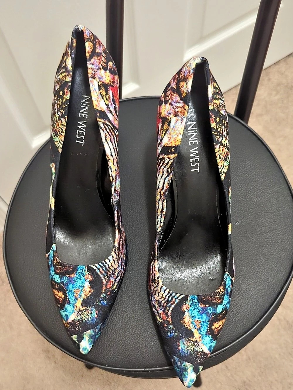 Nine West Abstract Print Pointed-Toe Heels